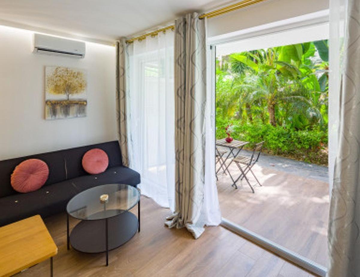 Suite Puerto Banus Con Piscina Marbella Phòng bức ảnh